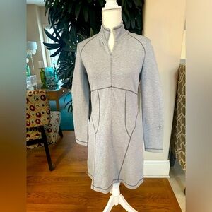 💗💕Athleta Grey Knit Quarter zip LS SLIMMING Sports Knit Fitted Mini Dress S💗💕